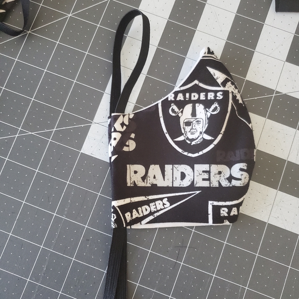 RAIDERS mask